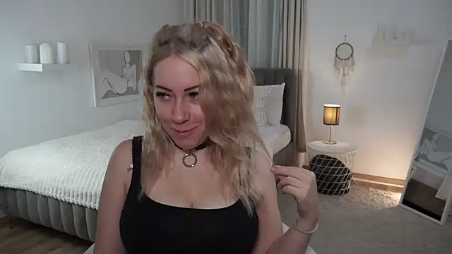 sandraa cole online show from October 8, 1:31 pm