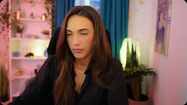 Snapshot of Alexis_Love_ chatting on October 2, 1:18 pm Alexis Love online show from October 2, 1:18 pm