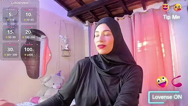 Snapshot of ShanaJamil chatting on November 11, 12:16 pm ShanaJamil online show from November 11, 12:16 pm