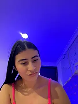 Isabella Montoya online show from December 2, 6:58 pm