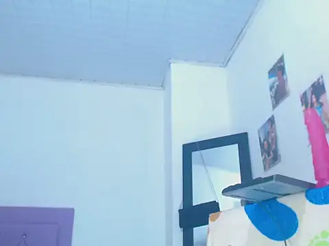 whitneytt online show from October 18, 3:46 pm