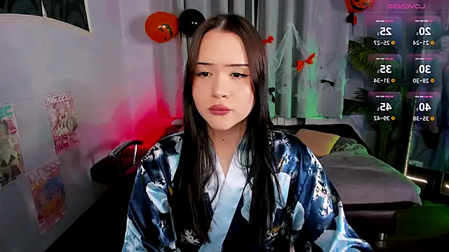 Snapshot of _spicygirl chatting on October 30, 8:31 pm spicygirl online show from October 30, 8:31 pm