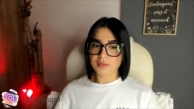 val varago online show from April 19, 4:45 am