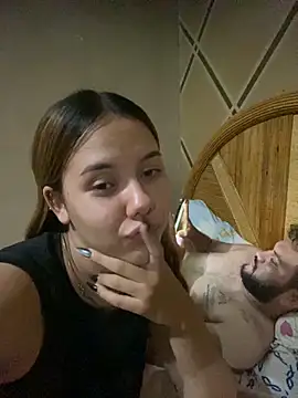 Snapshot of coupleyys chatting on November 26, 9:16 pm coupleyys online show from November 26, 9:16 pm