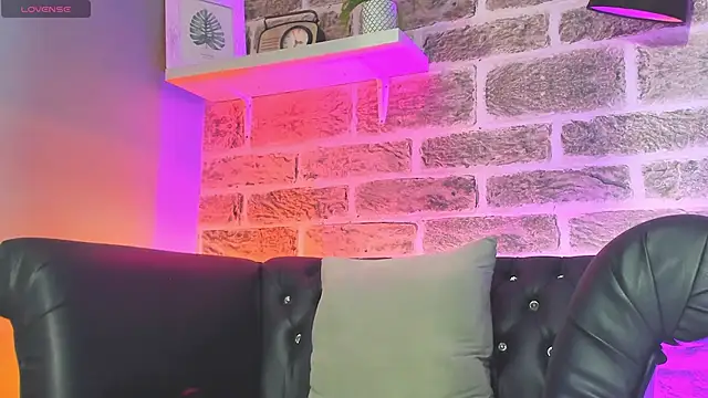 kevinn blue1 online show from November 4, 9:14 pm