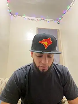 LeoPR00 online show from December 19, 3:19 pm