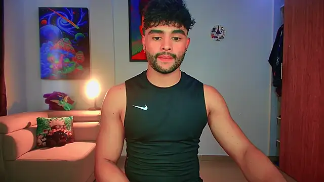 Snapshot of JordanRossie chatting on September 13, 9:58 pm JordanRossie online show from September 13, 9:58 pm