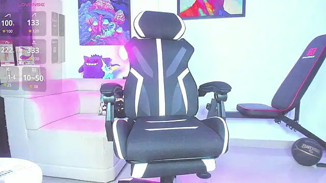 Snapshot of JordanRossie chatting on September 19, 12:56 am JordanRossie online show from September 19, 12:56 am