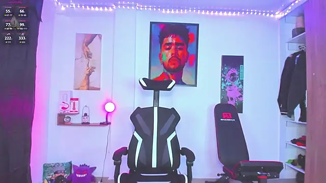 Snapshot of JordanRossie chatting on October 9, 1:03 am JordanRossie online show from October 9, 1:03 am