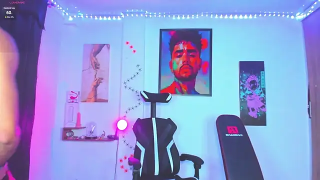 Snapshot of JordanRossie chatting on October 17, 12:14 am JordanRossie online show from October 17, 12:14 am