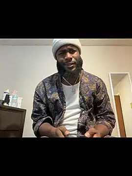 nymphoandthebeast69 online show from November 30, 10:47 pm