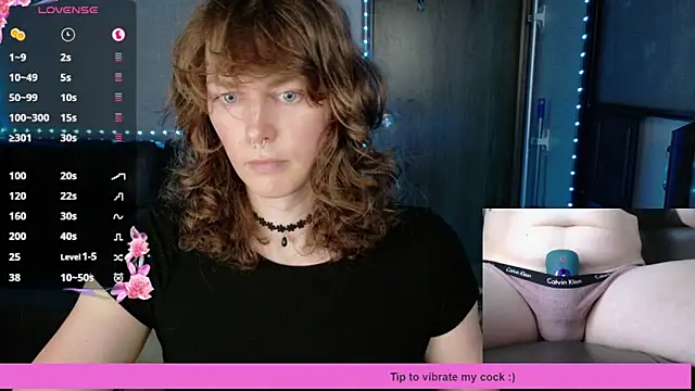 Snapshot of tsellieryder chatting on October 1, 11:44 pm tsellieryder online show from October 1, 11:44 pm