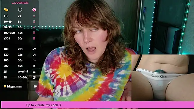 Snapshot of tsellieryder chatting on October 24, 11:01 pm tsellieryder online show from October 24, 11:01 pm