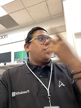 Snapshot of dannybs05 chatting on September 18, 9:39 pm dannybs05 online show from September 18, 9:39 pm