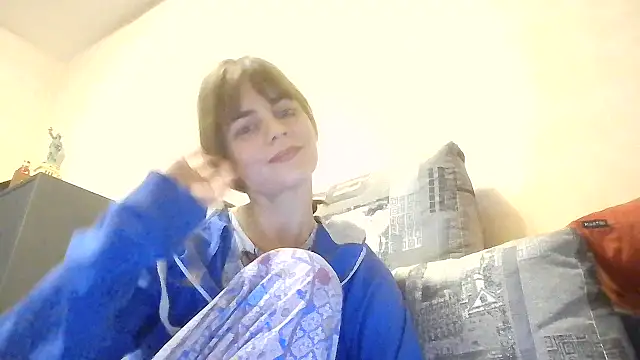 Loriven online show from October 2, 7:21 pm