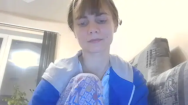 Loriven online show from November 4, 6:40 pm