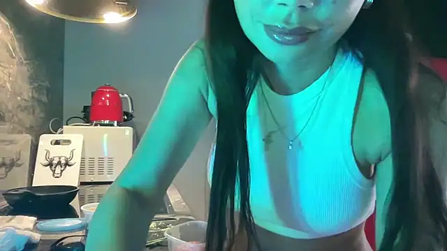 Snapshot of Orlinah chatting on September 24, 10:24 pm Orlinah online show from September 24, 10:24 pm
