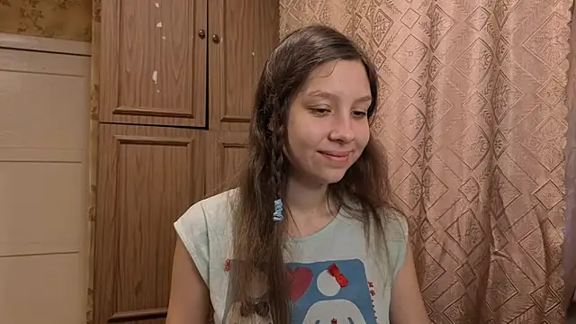 QutieDaSweet online show from November 5, 2:11 am