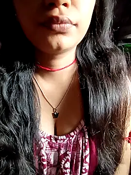 Snapshot of soni2005 chatting on February 4, 3:56 am soni2005 online show from February 4, 3:56 am