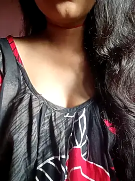 Snapshot of soni2005 chatting on March 4, 3:23 am soni2005 online show from March 4, 3:23 am