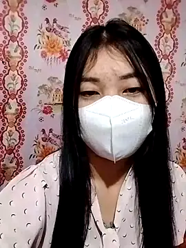 Snapshot of Damhan12 chatting on November 18, 1:33 am Damhan12 online show from November 18, 1:33 am