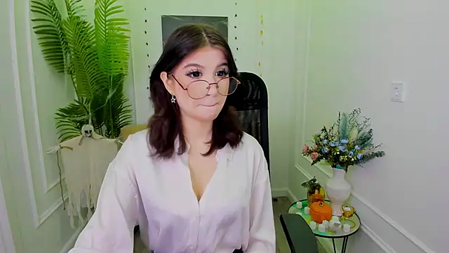 Snapshot of MeLLSawertyq chatting on October 26, 7:42 pm MeLLSawertyq online show from October 26, 7:42 pm