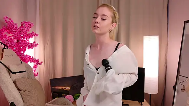 Flirty lee online show from October 27, 2:21 pm