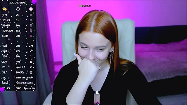 red  dizzy online show from October 8, 8:28 pm