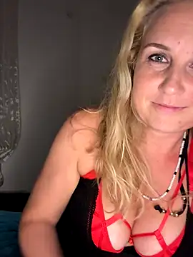 The Real Blondie online show from September 13, 10:42 pm
