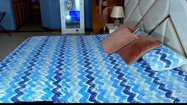 Snapshot of FuckcmycockLove chatting on November 12, 3:23 pm FuckcmycockLove online show from November 12, 3:23 pm