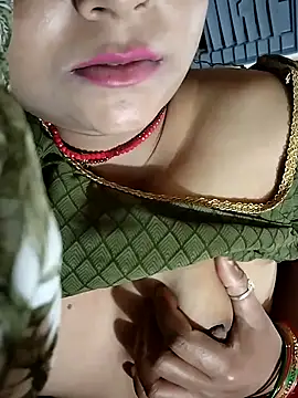 Snapshot of monarani5986 chatting on December 21, 4:25 pm monarani5986 online show from December 21, 4:25 pm