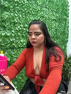 ROUSE SINCLAIR online show from October 29, 7:37 pm