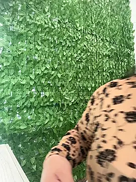 ROUSE SINCLAIR online show from October 30, 9:04 pm