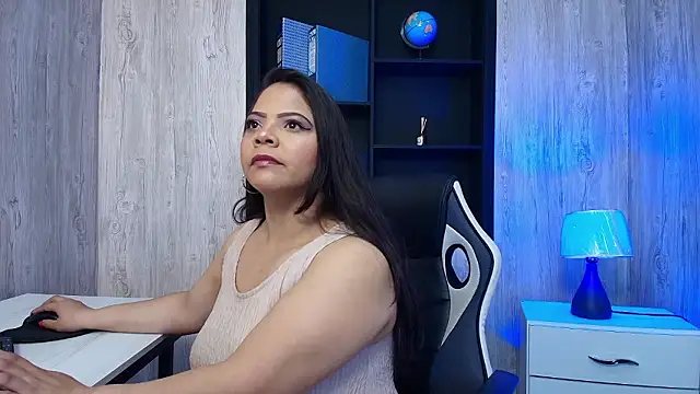 ROUSE SINCLAIR online show from February 3, 7:08 pm