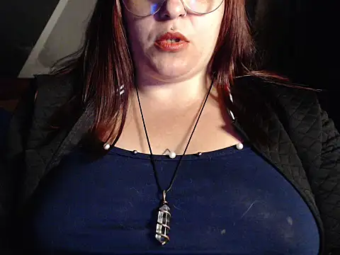 Snapshot of ayraboss chatting on November 14, 5:39 am ayraboss online show from November 14, 5:39 am