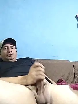 Snapshot of gabo_pajaso chatting on September 23, 5:10 am gabo pajaso online show from September 23, 5:10 am