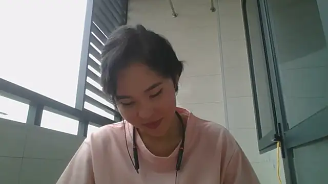 Snapshot of JennyCarpenter chatting on October 1, 8:53 am JennyCarpenter online show from October 1, 8:53 am