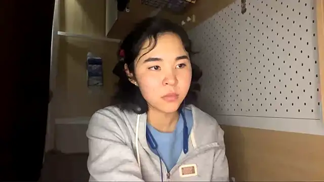 JennyCarpenter online show from April 3, 9:18 am