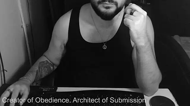 Snapshot of Lord_MasterX chatting on September 20, 8:10 pm Lord MasterX online show from September 20, 8:10 pm