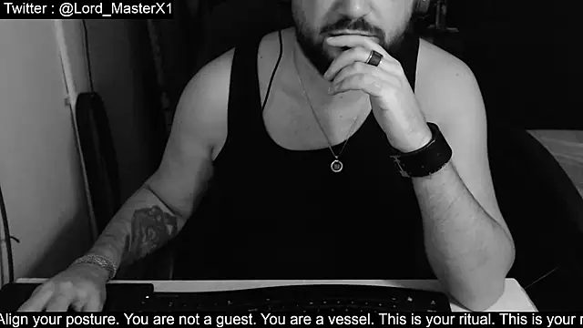 Snapshot of Lord_MasterX chatting on October 13, 2:55 am Lord MasterX online show from October 13, 2:55 am