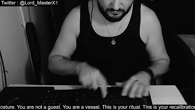 Snapshot of Lord_MasterX chatting on October 15, 2:55 am Lord MasterX online show from October 15, 2:55 am