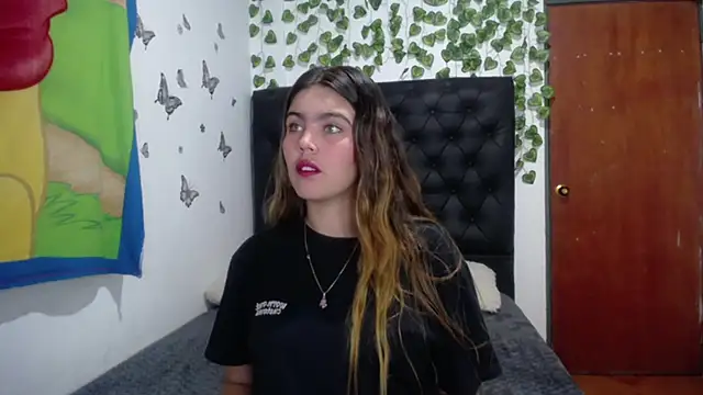 isabel 09 online show from December 16, 2:49 am