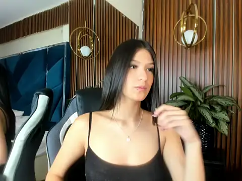 Snapshot of AggathaSanders_ chatting on September 19, 12:28 pm AggathaSanders online show from September 19, 12:28 pm