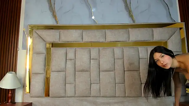 Snapshot of AggathaSanders_ chatting on October 24, 12:34 pm AggathaSanders online show from October 24, 12:34 pm