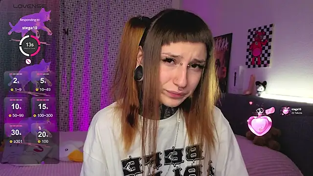 LilithPoison online show from November 5, 6:19 pm