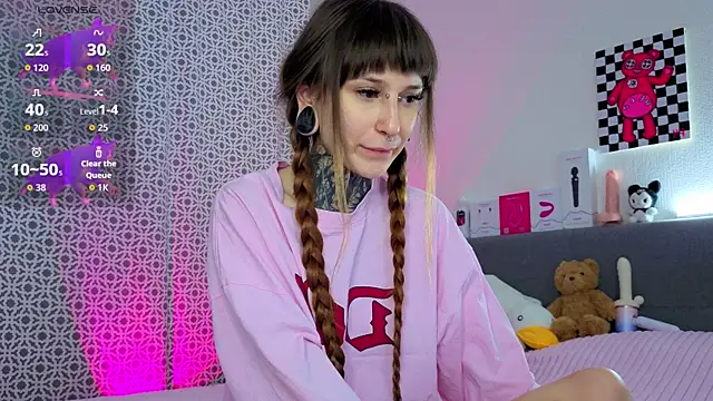 LilithPoison online show from March 14, 6:13 pm