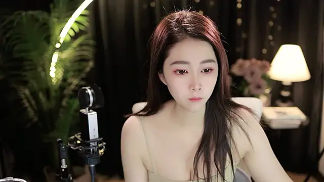 Snapshot of Sweet-Tea chatting on September 24, 12:25 am Sweet-Tea online show from September 24, 12:25 am