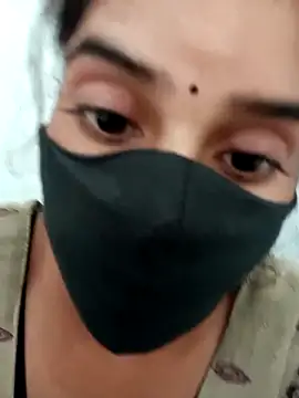 Snapshot of Aaisha-16 chatting on November 22, 2:43 am Aaisha-16 online show from November 22, 2:43 am