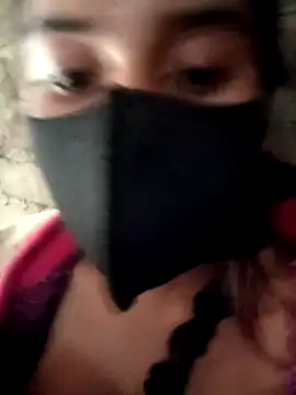 Snapshot of Aaisha-16 chatting on December 4, 3:05 am Aaisha-16 online show from December 4, 3:05 am