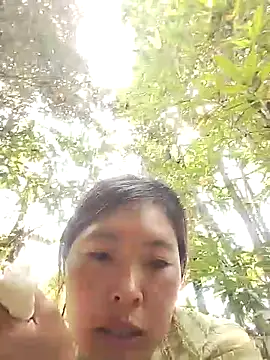 Snapshot of Siathong chatting on September 22, 5:42 am Siathong online show from September 22, 5:42 am